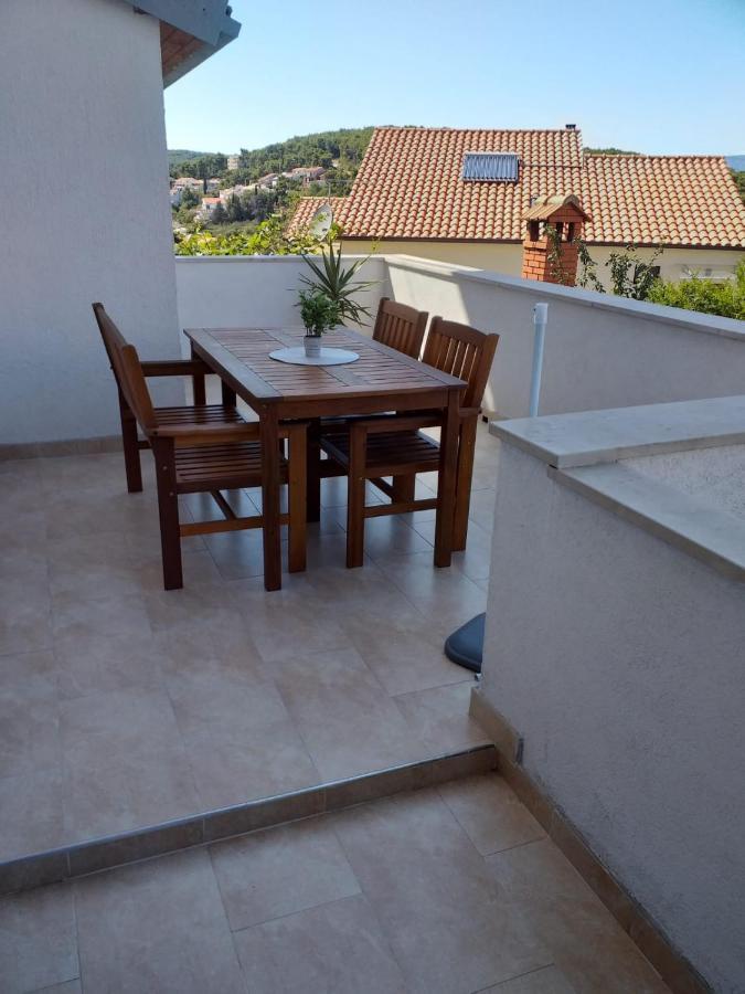 Apartmani Tina Jelsa  Dış mekan fotoğraf