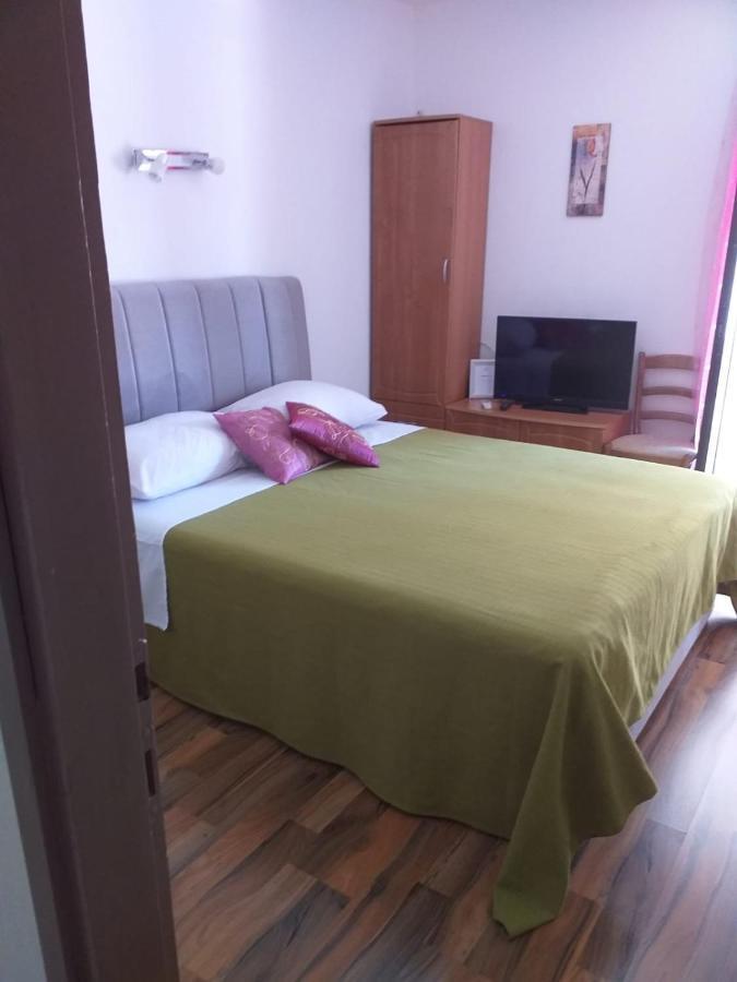 Apartmani Tina Jelsa  Dış mekan fotoğraf